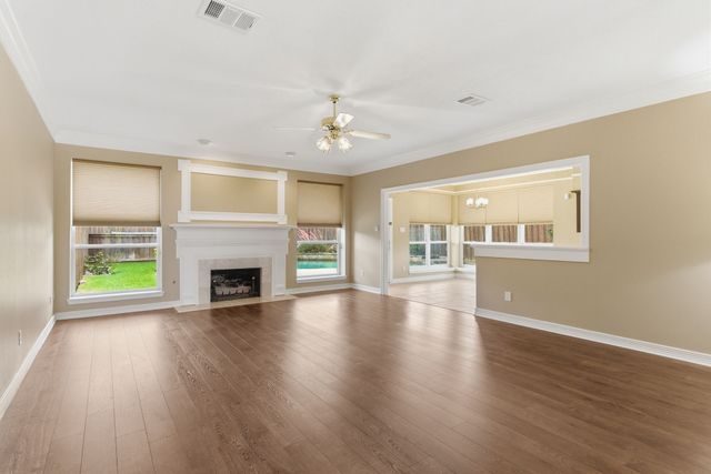 1105 Lakestream Drive, Plano, TX 75075