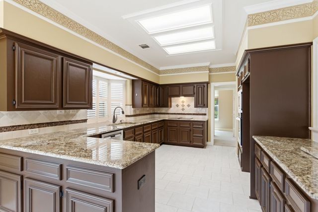 1105 Lakestream Drive, Plano, TX 75075