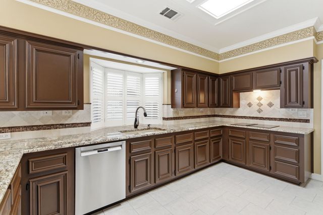 1105 Lakestream Drive, Plano, TX 75075