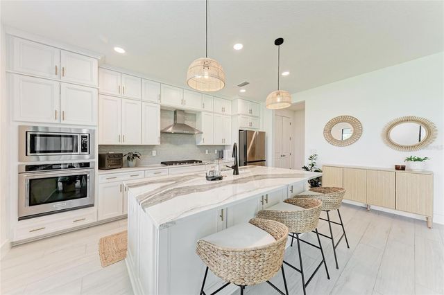 12816 MORNING MIST PLACE, Venice, FL 34293