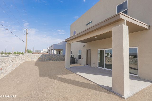 108 Peregrino Trail, Sunland Park, NM 88008