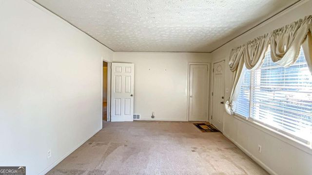 2162 Holly Hill Drive, Decatur, GA 30032