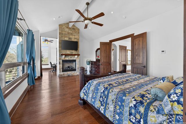 134 BANDIT BEACH, New Braunfels, TX 78130