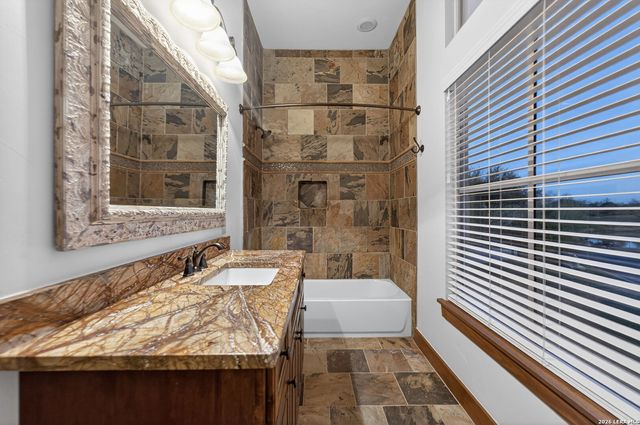 134 BANDIT BEACH, New Braunfels, TX 78130