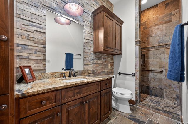 134 BANDIT BEACH, New Braunfels, TX 78130