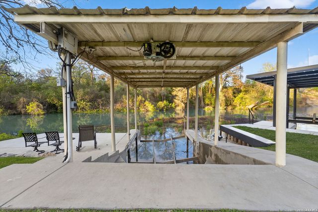 134 BANDIT BEACH, New Braunfels, TX 78130