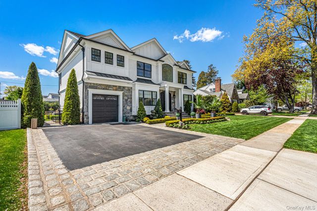 25 Boyd Drive, Westbury, NY 11590
