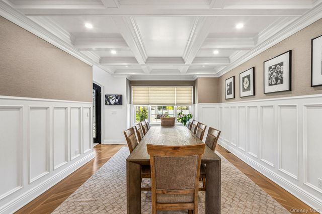 25 Boyd Drive, Westbury, NY 11590