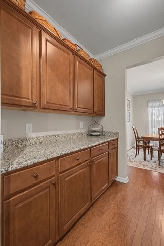 2827 Kaye Dr, Thompsons Station, TN 37179