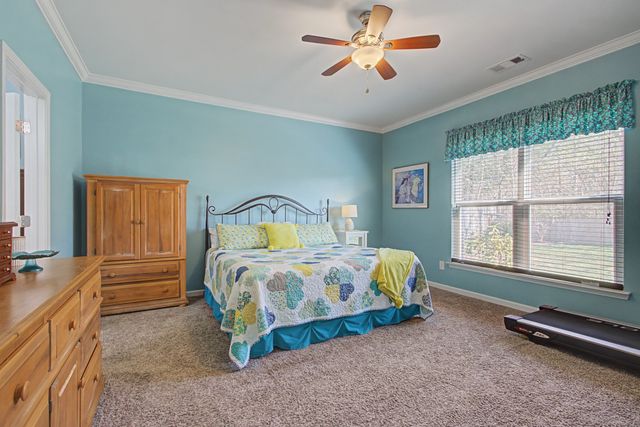 2827 Kaye Dr, Thompsons Station, TN 37179