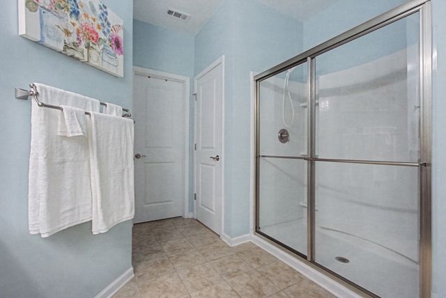 2827 Kaye Dr, Thompsons Station, TN 37179