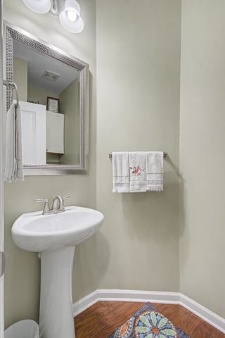 2827 Kaye Dr, Thompsons Station, TN 37179