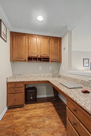 2827 Kaye Dr, Thompsons Station, TN 37179