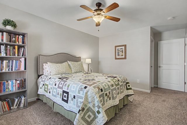 2827 Kaye Dr, Thompsons Station, TN 37179