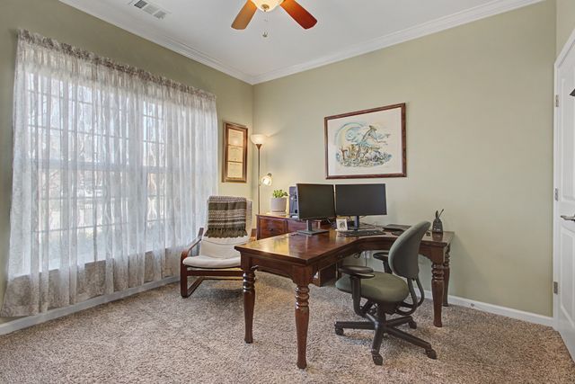 2827 Kaye Dr, Thompsons Station, TN 37179