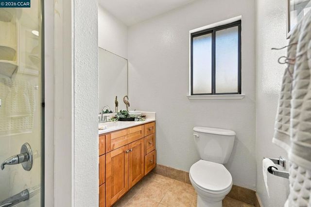 22093 Betlen Way, Castro Valley, CA 94546