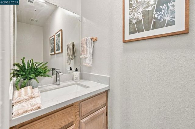 22093 Betlen Way, Castro Valley, CA 94546