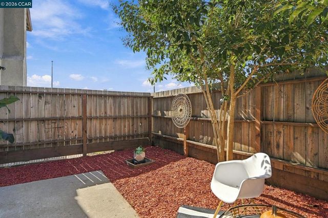 22093 Betlen Way, Castro Valley, CA 94546