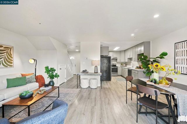 22093 Betlen Way, Castro Valley, CA 94546