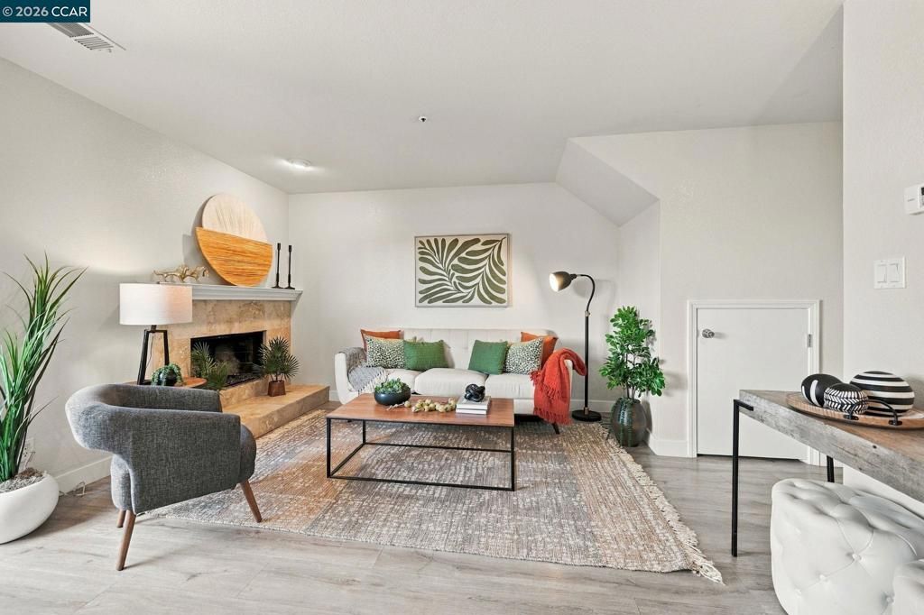 22093 Betlen Way, Castro Valley, CA 94546