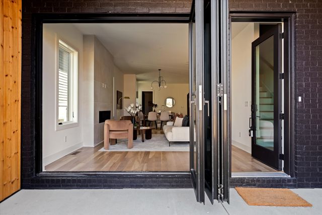 547A Moore Ave, Nashville, TN 37203