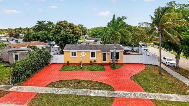 1440 N 68th Ave, Hollywood, FL 33024