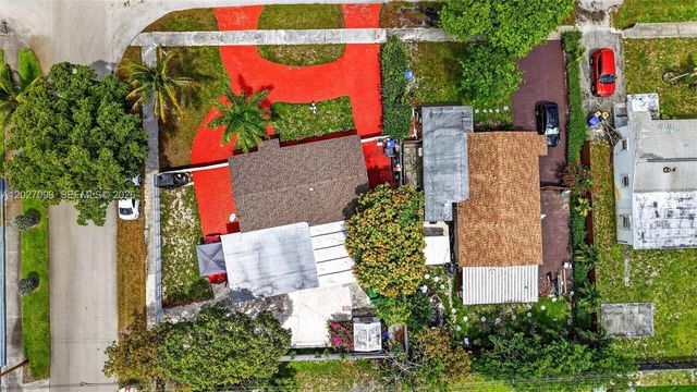 1440 N 68th Ave, Hollywood, FL 33024