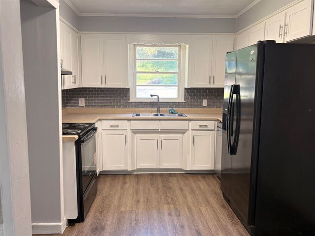 755 Kenmore Drive, Spartanburg, SC 29303