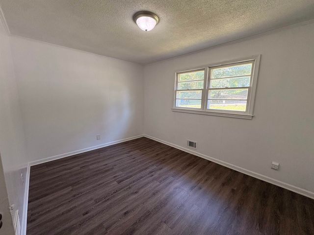 755 Kenmore Drive, Spartanburg, SC 29303