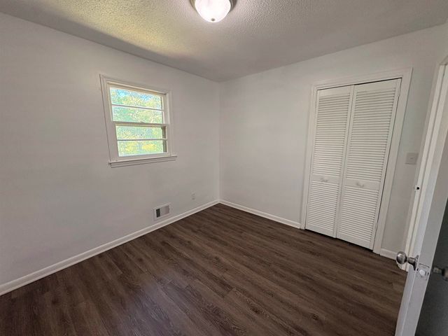 755 Kenmore Drive, Spartanburg, SC 29303