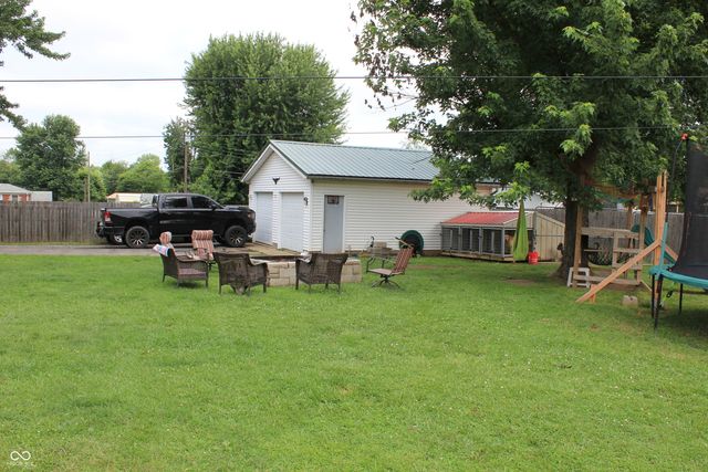 6900 N Michigan Road, Fairland, IN 46126