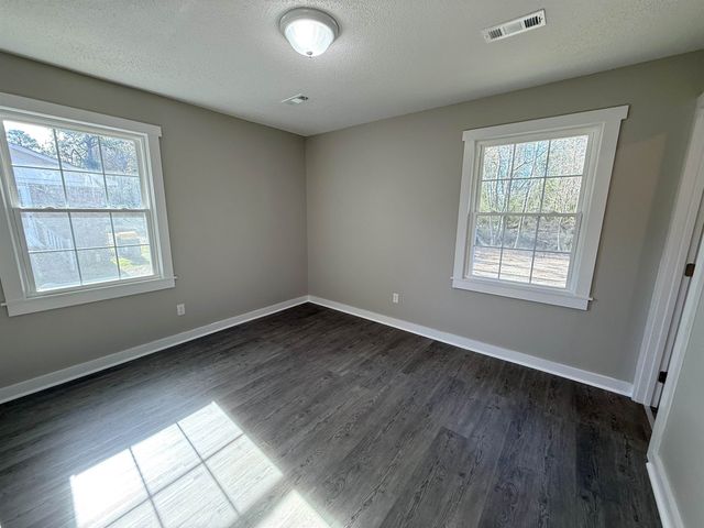 532 Palm Circle, Lake City, SC 29560