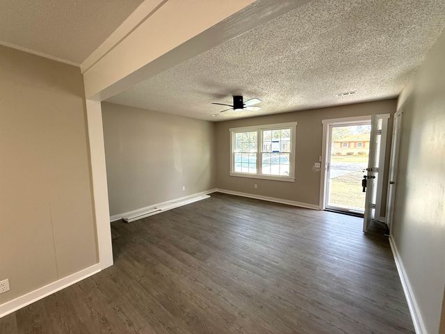 532 Palm Circle, Lake City, SC 29560