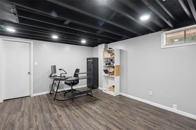 1230 26th Street, West Des Moines, IA 50266