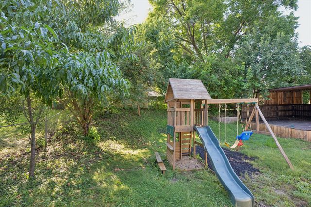 1230 26th Street, West Des Moines, IA 50266