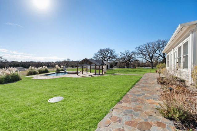 6056 Bennett Lawson Road, Mansfield, TX 76063