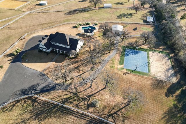 6056 Bennett Lawson Road, Mansfield, TX 76063