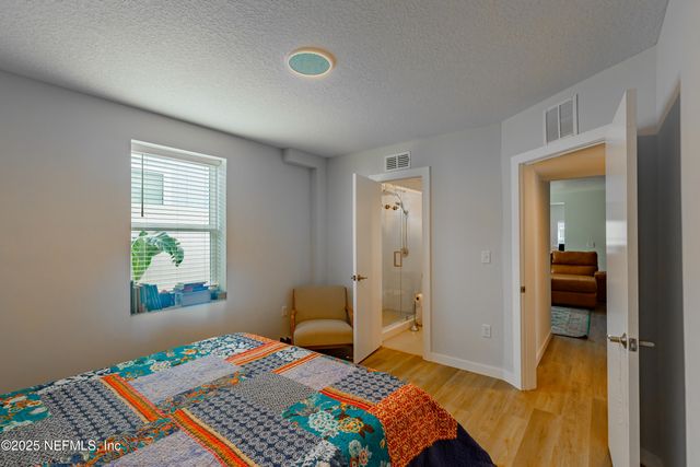 221 19TH Avenue N A, Jacksonville Beach, FL 32250