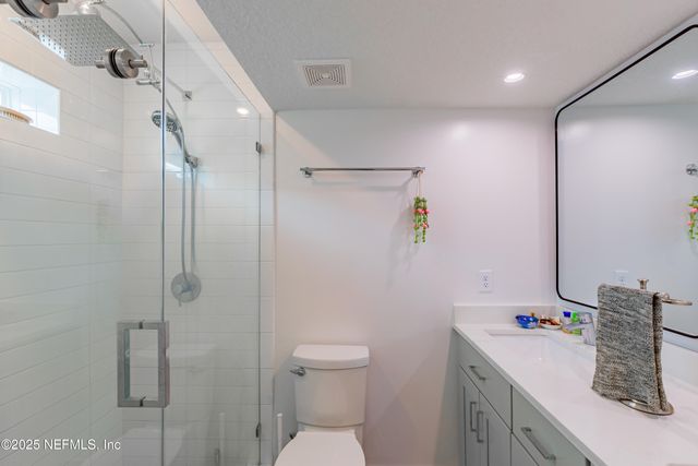 221 19TH Avenue N A, Jacksonville Beach, FL 32250