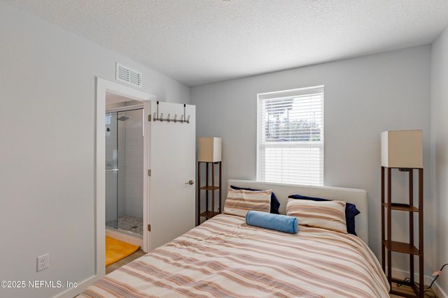 221 19TH Avenue N A, Jacksonville Beach, FL 32250