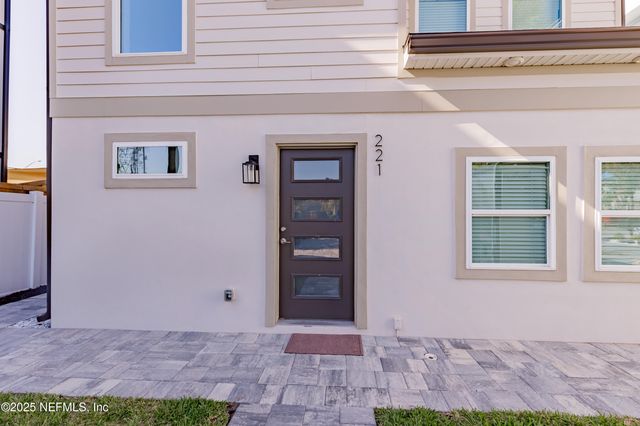 221 19TH Avenue N A, Jacksonville Beach, FL 32250