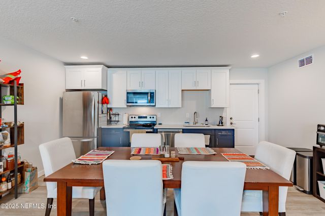 221 19TH Avenue N A, Jacksonville Beach, FL 32250