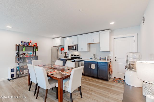 221 19TH Avenue N A, Jacksonville Beach, FL 32250