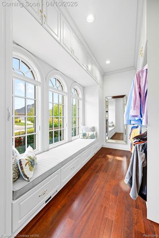 48923 Veneto Drive, Novi, MI 48167