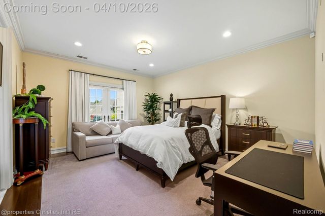 48923 Veneto Drive, Novi, MI 48167