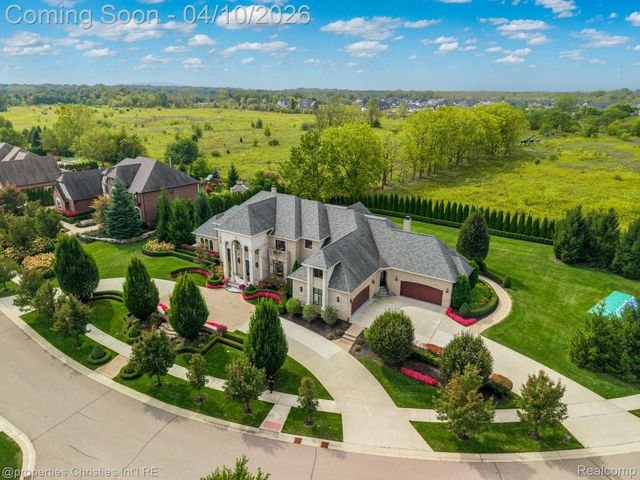 48923 Veneto Drive, Novi, MI 48167