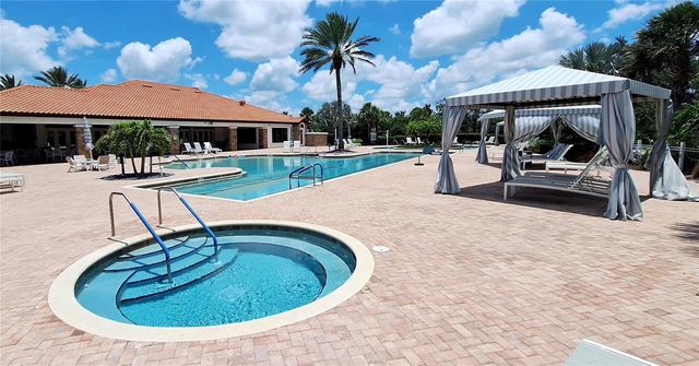 12740 SORRENTO WAY 101, Bradenton, FL 34211