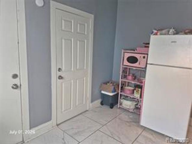 1583 Hurlbut Street, Detroit, MI 48214