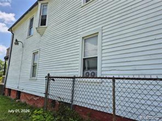 1583 Hurlbut Street, Detroit, MI 48214