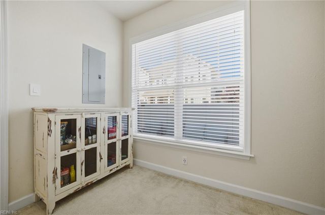 503 Nesbit DR, Chesapeake, VA 23323